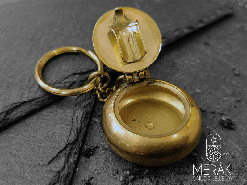 Meraki sailor jewelry Anchor Brass ashtray keychain 