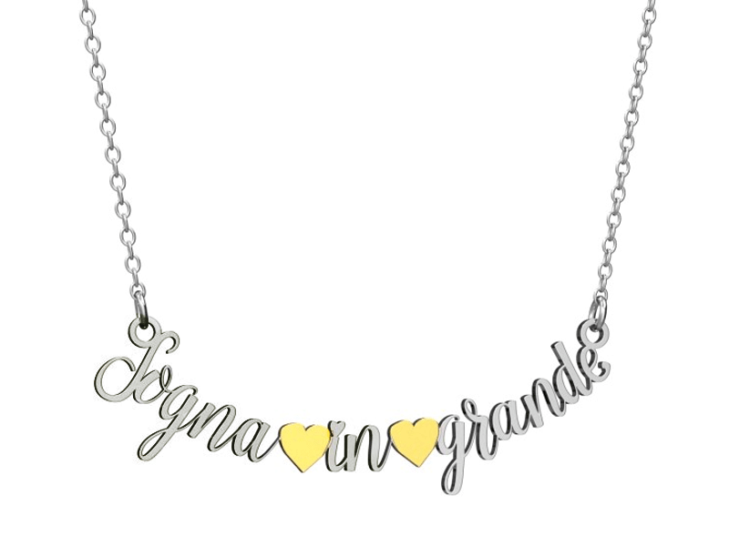 "E se devi sognare, esagera!"  Collana "Sogna in grande" con piccoli cuori dorati.