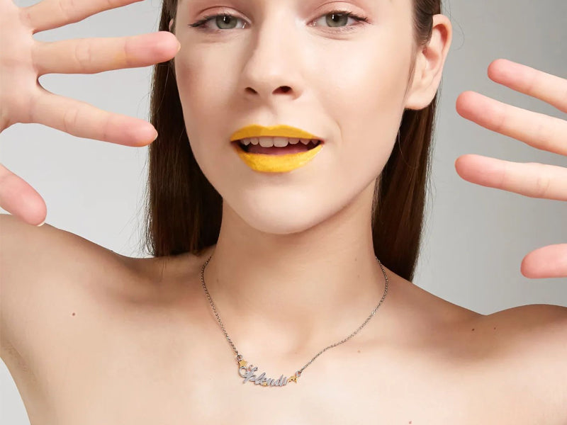 Collana collezione Collane da favola Mad Tea con scritta Splendi